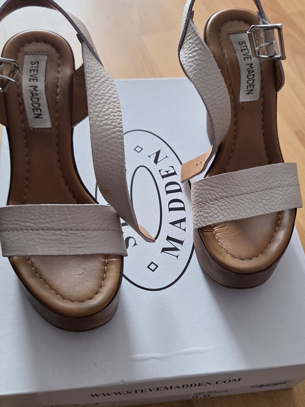 Steve Madden Cream Leather Platform Sandals with Ankle Strap